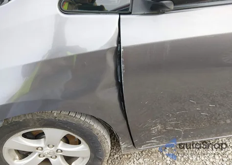 2011 Toyota Sienna Le V6 z USA, uszkodzony, nr VIN 5TDKK3DC4BS166742